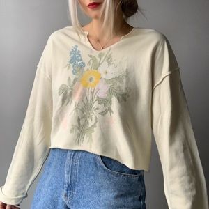 Y2K | Floral Graphic Cottage Core Cropped V-neck Lightweight Cozy Knit Shirt Top